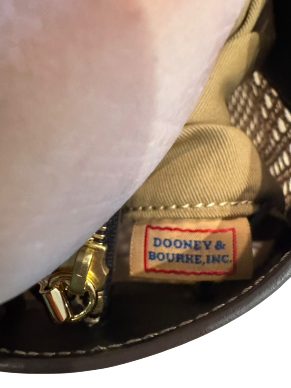 Dooney & Bourke - Alto Vienna Camilla - Caned Wicker, Smooth Leather - Picture 15 of 16